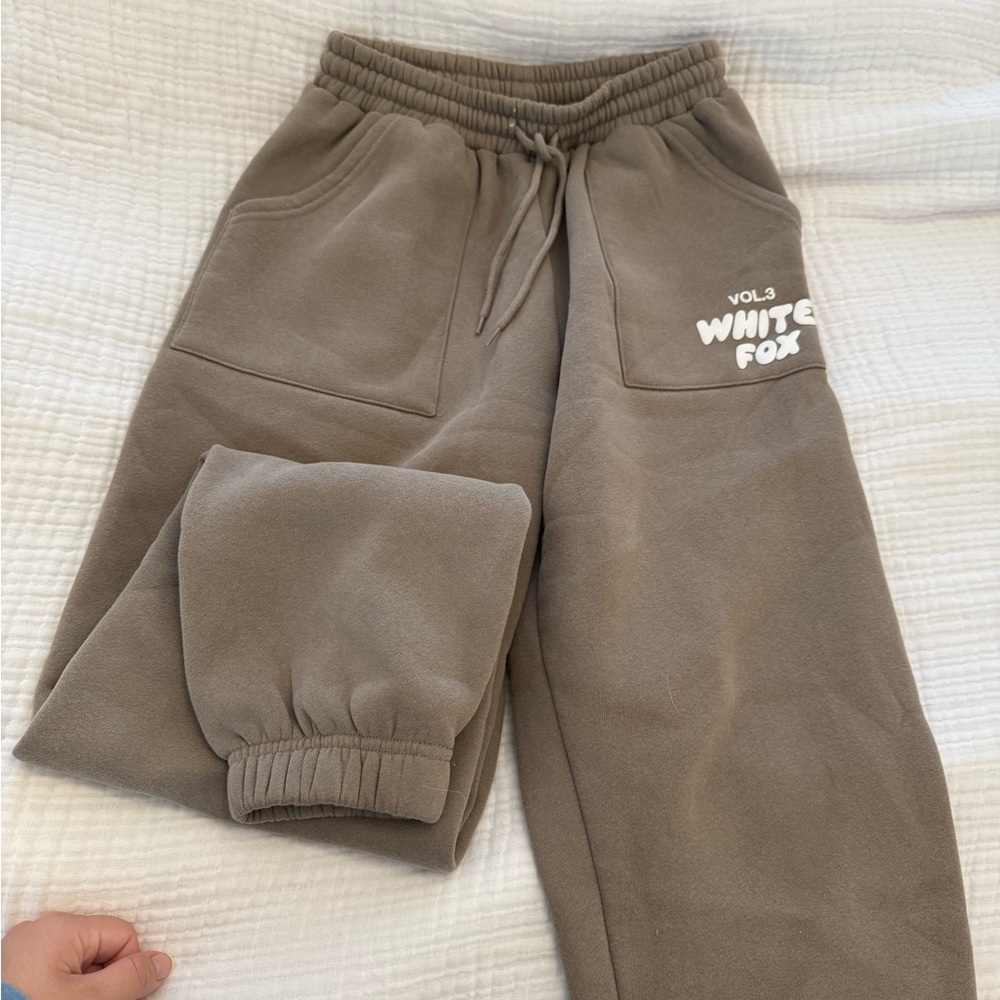 White Fox Boutique Tan Sweatpants Relaxed Fit Joggers